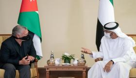 الملك يبحث مع ولي عهد أبوظبي العلاقات الأخوية بين البلدين والتطورات الإقليمية