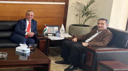 الهندي يلتقي معالي نايف حميدي الفايز رئيس مجلس المفوضين سلطة منطقة العقبة الاقتصادية الخاصة