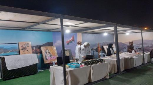 تخصيص خيمة لعرض منتجات دول مشاركة في مهرجان جرش – صور