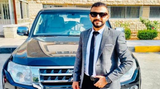 اللواء المتقاعد سالم اربيحات وابنائه يهنئون حفيدهم المهندس ( سلطان ) بمناسبة التخرج 