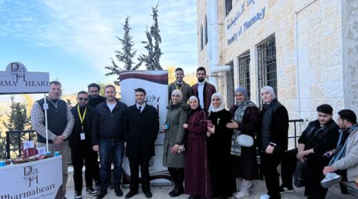 نادي طلبة الصيدلة ينظم يوماً تعريفياً بأنشطته