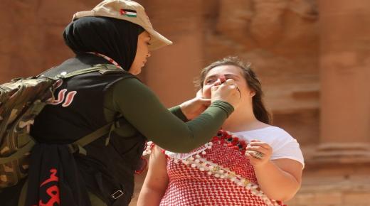 هيئة تنشيط السياحة الأردنية ومبادرة “الهدب” تنظمان رحلة سياحية لأطفال متلازمة داون