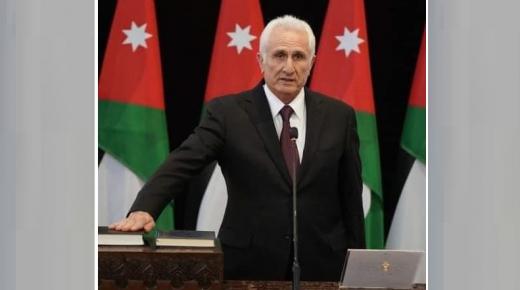 عاجل /وزير التعليم العالي والبحث العلمي الدكتور وجيه عويس يطمئن طلبة الجامعات الذين لم يتمكنوا من تقديم الامتحانات النهائية