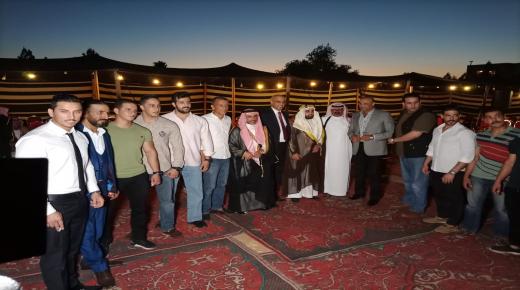 المهيرات والفايز نسايب … الباشا محمد العمري طلب والشيخ صالح هجر الفايز اعطى – صور وفيديو