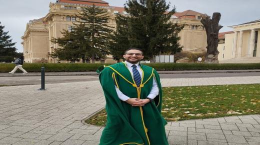 الدكتور جهاد كمال فريج .. مبارك التخرج