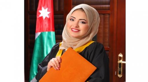 الجوالده : يهنيء ابنته المهندسة “هبه” بمناسبه حصولها على درجة الماجستير