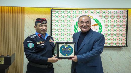 “لجنة السياحة والتراث في مجلس الأعيان تزور إدارة الشرطة السياحية”