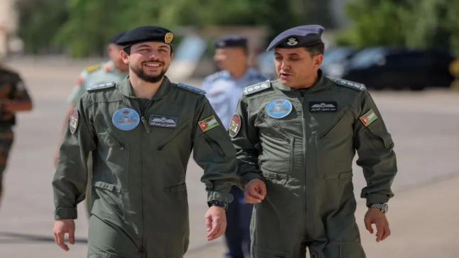 الحباشنة يهنيء العميد الركن الطيار سند محمود العدوان بالترفيع