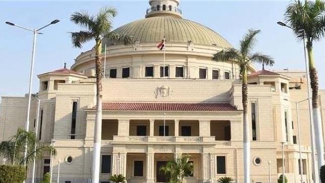 جامعة القاهرة: نراعي عدم وجود امتحانات خلال أعياد الطلاب المسيحيين
