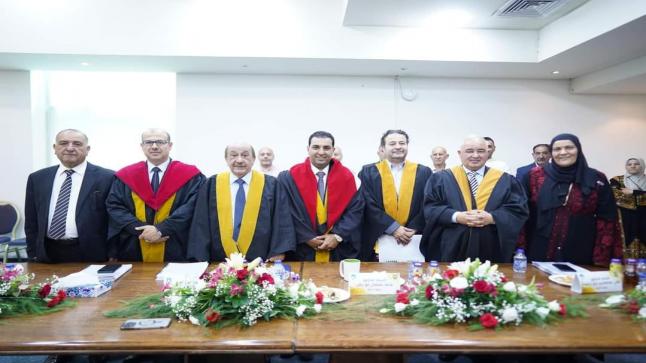 الدكتوراة في العلوم السياسية للزميل اسلام العياصرة من ام الجامعات .. مبارك