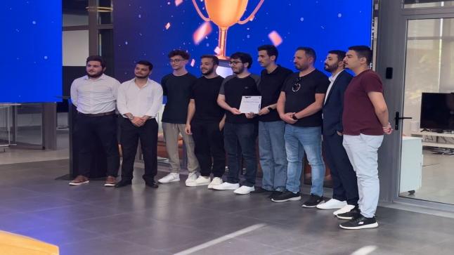 التطبيقية تحتل المركز الأول والثالث في مسابقة Aliens CTF المتخصصة بالأمن السيبراني…