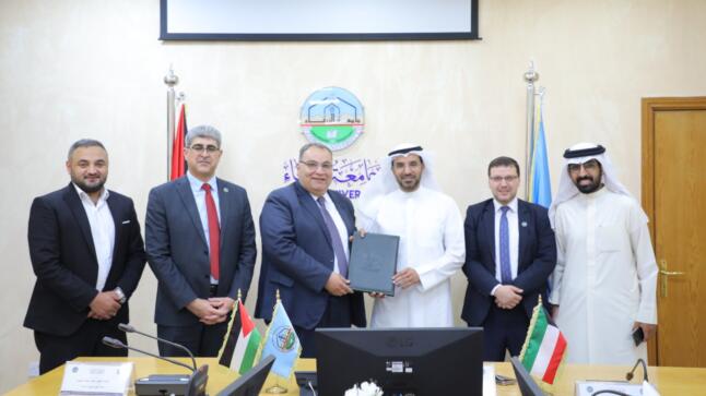 جامعة الزرقاء تفتتح استديو البودكاست في كلية الإعلام بدعم من مؤسسة نماء الخيرية الكويتية