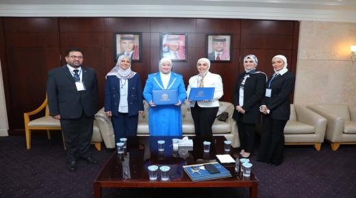 اتفاقية تعاون بين العلوم التطبيقية ومؤسسة “CROSSTALK LAB-Qatar”…