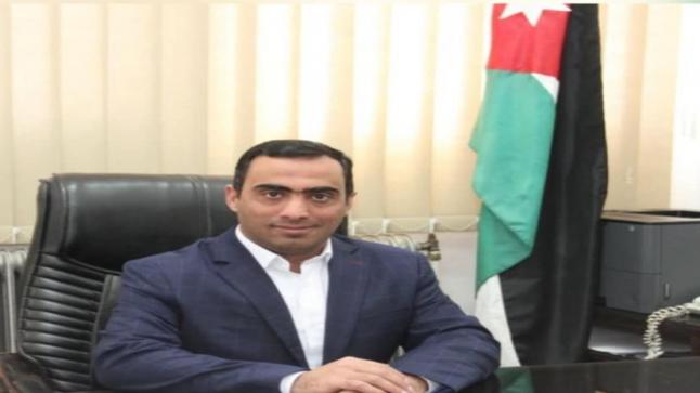 الدكتور عصام الدويكات مديراً لأداره مركز اللغات في جامعه البلقاء التطبيقيه .. مبارك