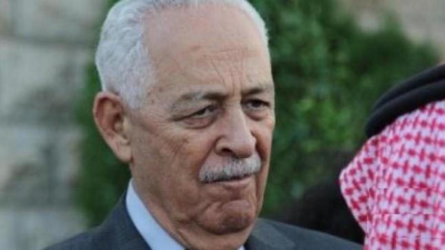 مندوبا عن الملك وولي العهد… رئيس الديوان الملكي يشارك في تشييع جثمان مدير المخابرات الأسبق طارق علاء الدين