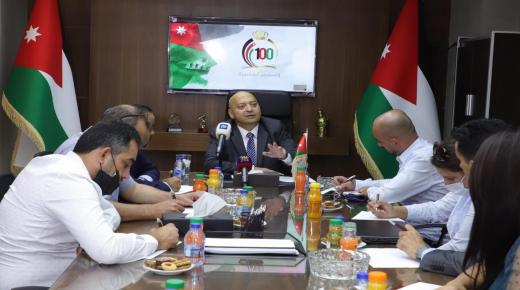 حماده: قطاع المواد الغذائية بدأ يستعيد عافيته