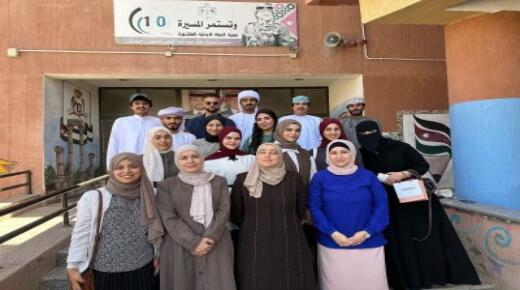 طلبة “رياضيات فيلادلفيا” يزورون مدرسة الملك عبدالله الثاني للتميز بجرش – صور