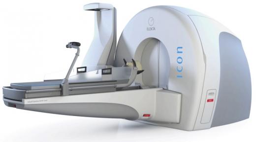 وحدة مُتخصّصة للعلاج بواسطة الأشعة المصوّبة (الجاما نايف) في مستشفى الجامعة الأردنية