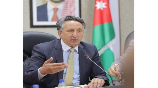 (بالوثائق) أبو رمان يكشف عن شبهة فساد من العيار الثقيل في عطاء ادارة وتشغيل خدمات النقل بالأردن