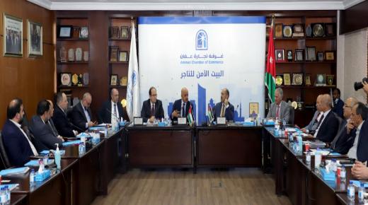 تجارة عمان تعيد إحياء المعرض الدائم للمنتجات الفلسطينية بمقرها