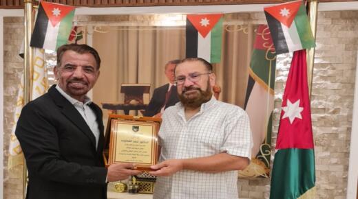 تكريم الدكتور العقيد المتقاعد احمد القطاونه بمناسبة انتهاء خدمته وإحالته على التقاعد من شركة العقرب للدفاع والحماية