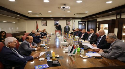 لجنة الطاقة والثروة المعدنية في مجلس الأعيان تبحث واقع شركة البوتاس العربية وإنجازاتها ومشاريعها وخططها المستقبلية