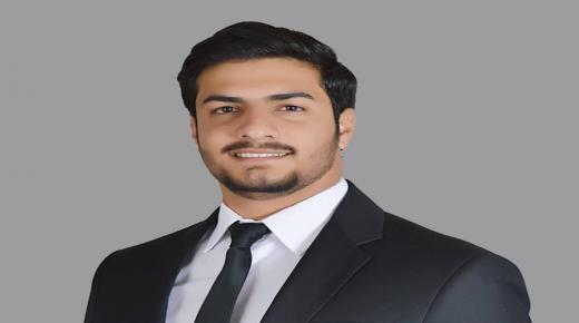 الدكتور مصعب الخوالدة مبارك درجة البكالوريوس في “الطب البشري”