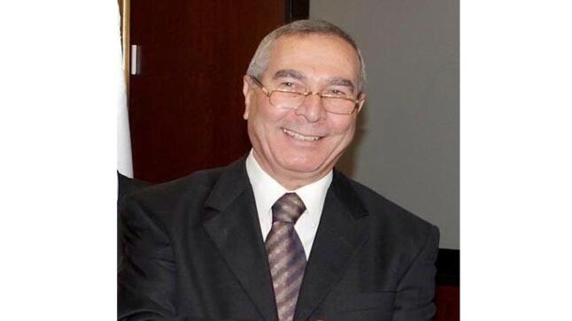 د . علي اشتيان يكتب : ” أثر الخطط الوطنية التنموية على الدين العام “