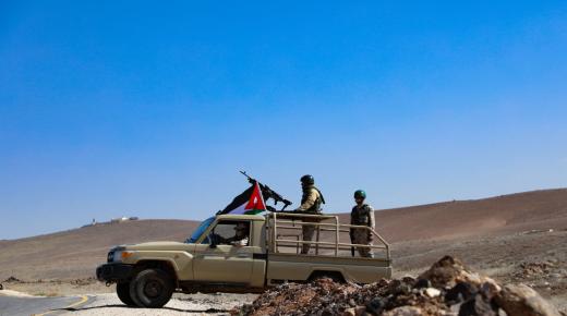 استشهاد نقيب في الجيش وإصابة 3 آخرين باشتباك مع مهربين