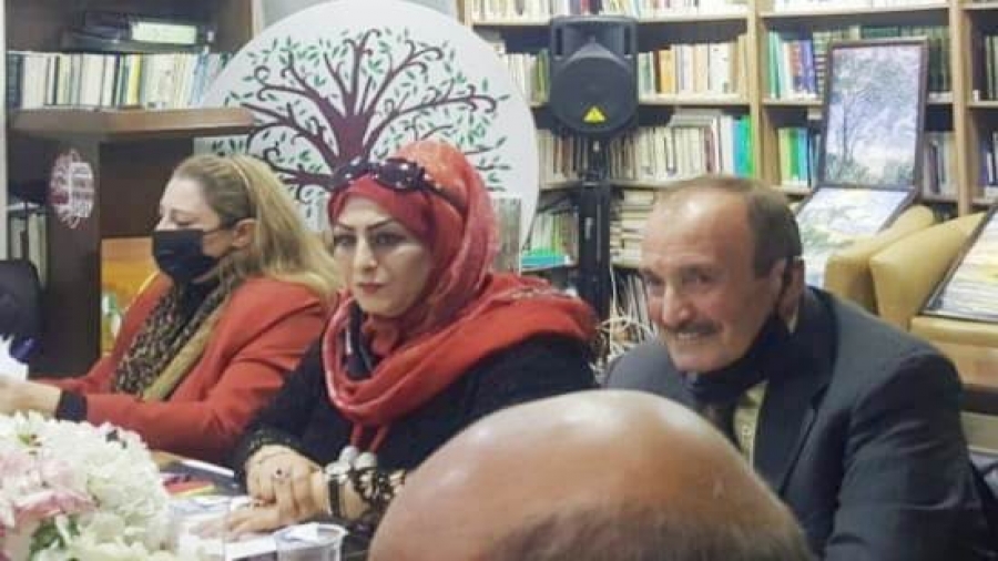 607c1787-cb7a-49d1-812f-ff84831c46f6