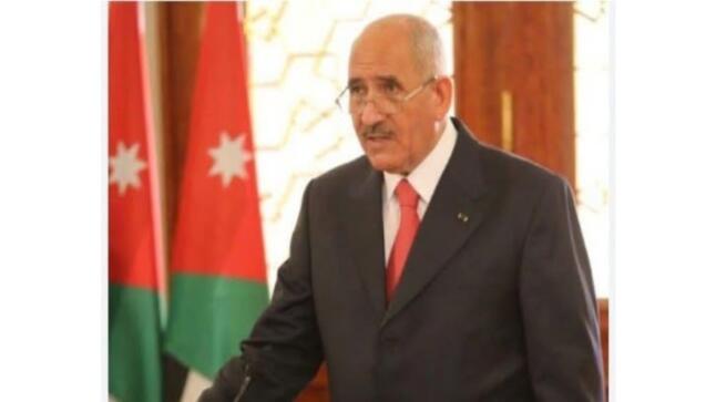 إنجازات تستحق ان تدون في سطور لكي يقرأها الناس.