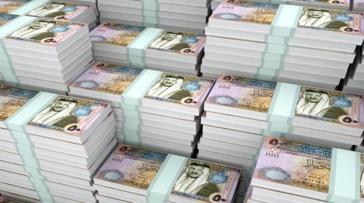 12 مليار دينار ديون البنوك والمؤسسات المصرفية على الأفراد لنهاية 2020