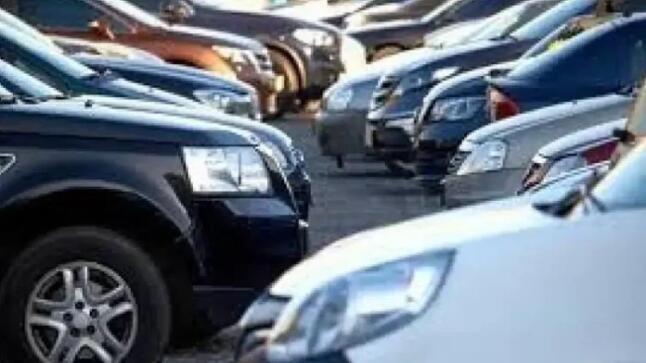 البحث الجنائي يضبط 3 أشخاص متورطين بتهريب مركبات إلى مصر