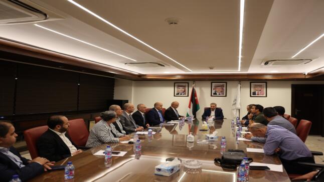 “البوتاس العربية” تبحث مع مصنعي ومنتجي منتجات البحر الميت تطوير هوية عالمية موحدة للمنتجات الأردنية