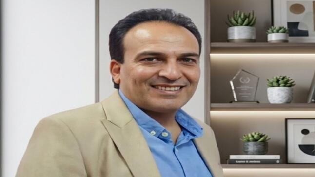 خالد أبو هزيم يودّع إدارة إذاعة بلدية الزرقاء بعد مسيرة امتدت لأكثر من عقد