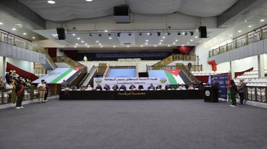 نائب رئيس جامعة الزرقاء يلتقي بالطلبة المستجدين