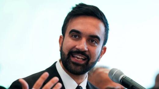 زهران ممداني المعارض الشرس لترمب يصنع التاريخ كأول عمدة مسلم لمدينة نيويورك