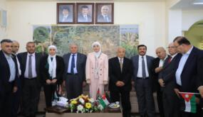 جمعيتي قلقيلية وتلاع العلي تكرمان جامعة الزيتونة الاردنية لمشاركتهما في احتفال عيد الاستقلال