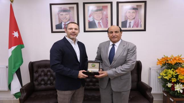 خبراء البيئية والزراعة في السفارة الأمريكية : بنك البذور الوطني رائد في الحفاظ على التنوع الحيوي