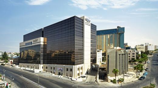 نحو 830 مليون دولار أرباح البنك العربي العام الماضي