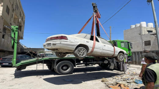 البدء بحملة لإزالة المركبات المهجورة في عمّان