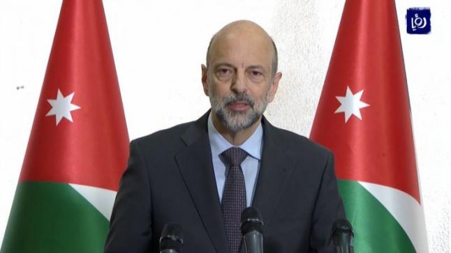 الرزاز: إعادة خدمة العلم بشكل وقالب جديد لمواجهة تحديات الفقر والبطالة