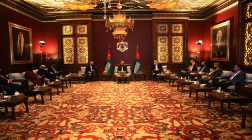 لقاء معالي رئيس الديوان الملكي مع كتلة القرار البرلمانية