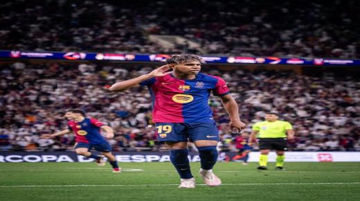 برشلونة يقسو على ريال مدريد 5-2 ويتوج بكأس السوبر الإسباني