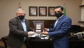 جامعة البترا ونقابة الصحفيين تبحثان التعاون المشترك