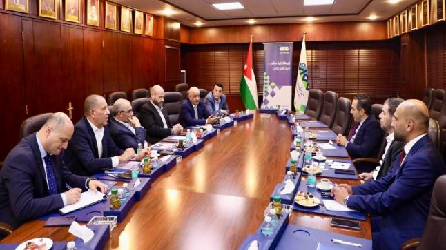 غرفة تجارة عمّان تبحث تعزيز التعاون الاستثماري مع “رؤية عمّان”