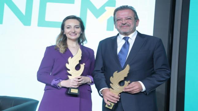 جائزة البرنامج الاذاعي الأفضل والأكثر تاثيراً لوسط البلد مع هاني البدري