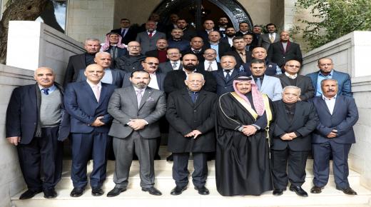 العيسوي يلتقي وفدا من أبناء عشائر السلط القاطنين بالزرقاء