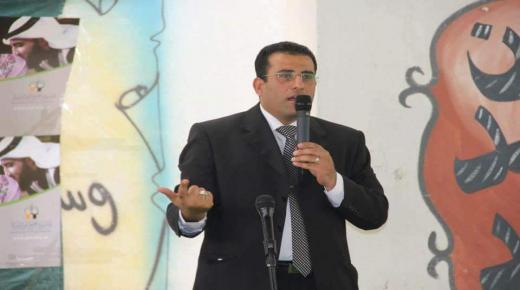 ” مع الدولة أعني مع المعلم”