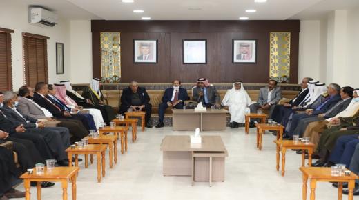 وجهاء من قبيلة العجارمة يزورون مستسارية شؤون العشائر بالديوان الملكي ويؤكدون ولائهم المطلق للقبادة الهاشمية